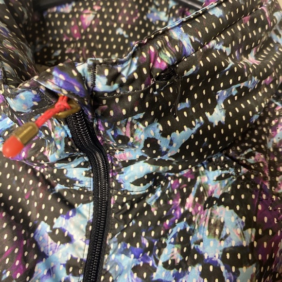 Lululemon athletic running performance lightweight size 10 Back Pack It Jacket - Picture 6 of 11